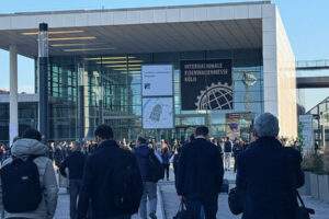 Mercato stabile, brand e innovazione guidano il settore