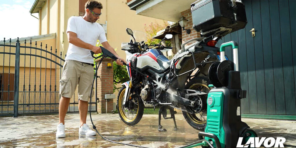 Lavorwash, la nuova campagna TV per promuovere le idropulitrici