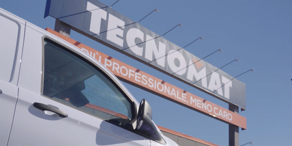Valiuz porta Volkswagen Veicoli Commerciali nei negozi Tecnomat