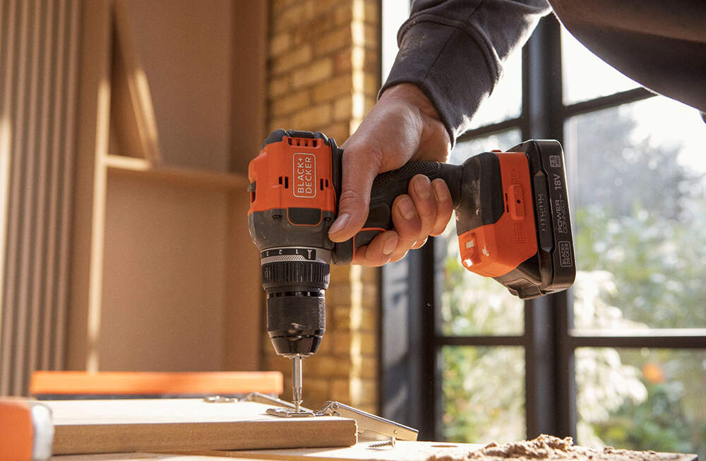 BLACK+DECKER - Trapano Avvitatore Brushless BLD782E1K-QW