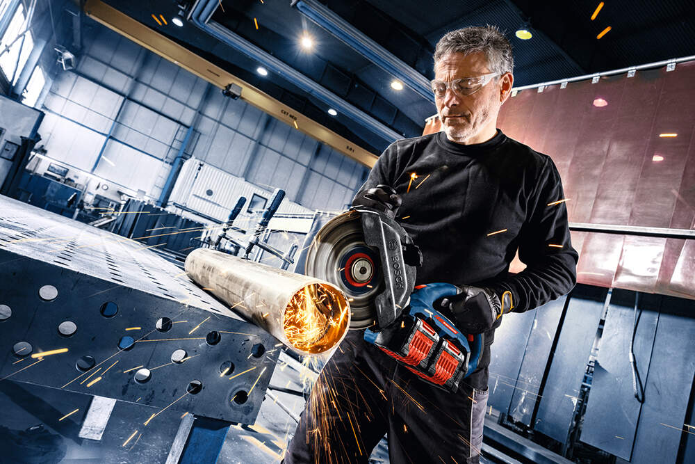 BOSCH-Expert - smerigliatrice EXexWX 18v2-230p